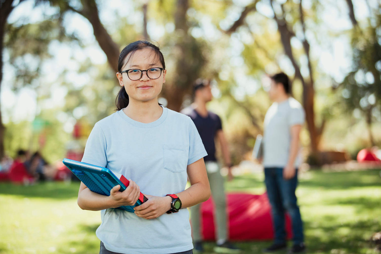 台湾嘉义大学毕业证解析:学历越高挣钱越多？