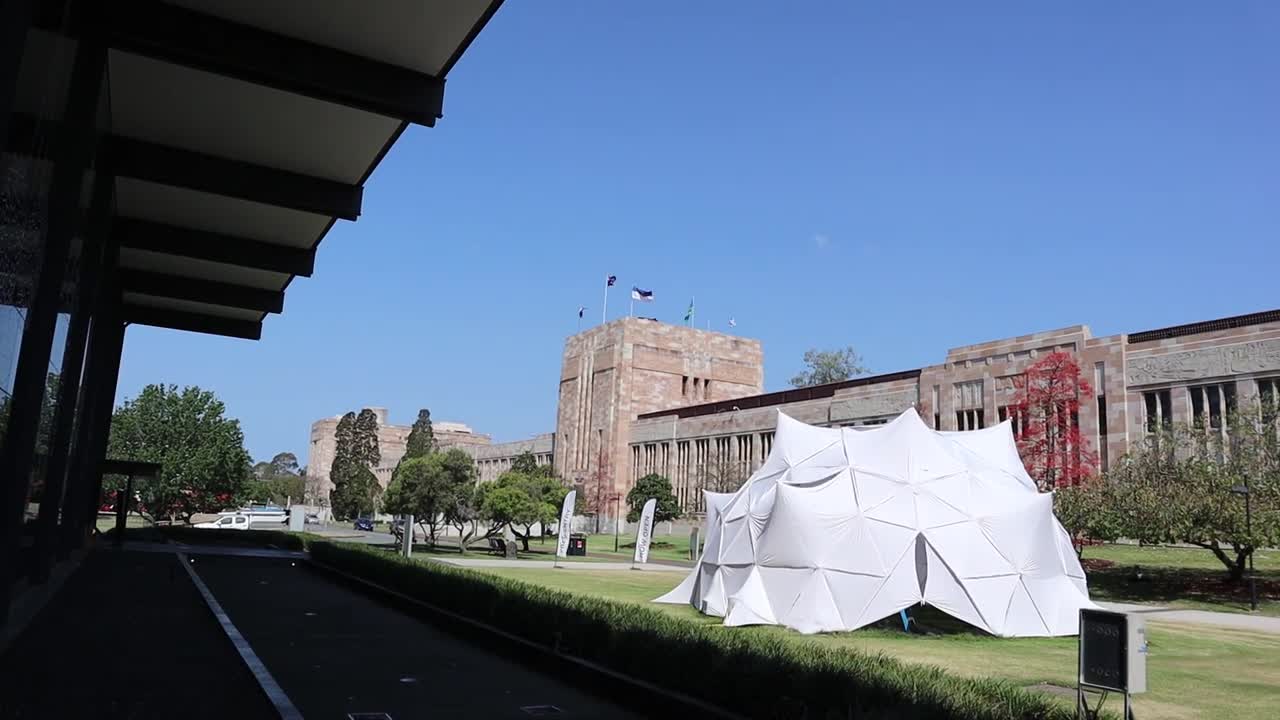 国外大学毕业证|切斯特大学毕业证样本