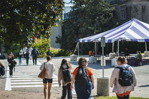  南澳大学相当于国内哪所大学（南澳大学毕业证）