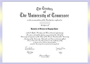 University-of-Tennessee-diploma-田纳西大学毕业照