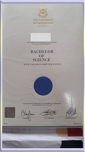 University-of-Queensland,-diploma-昆士兰大学毕业照