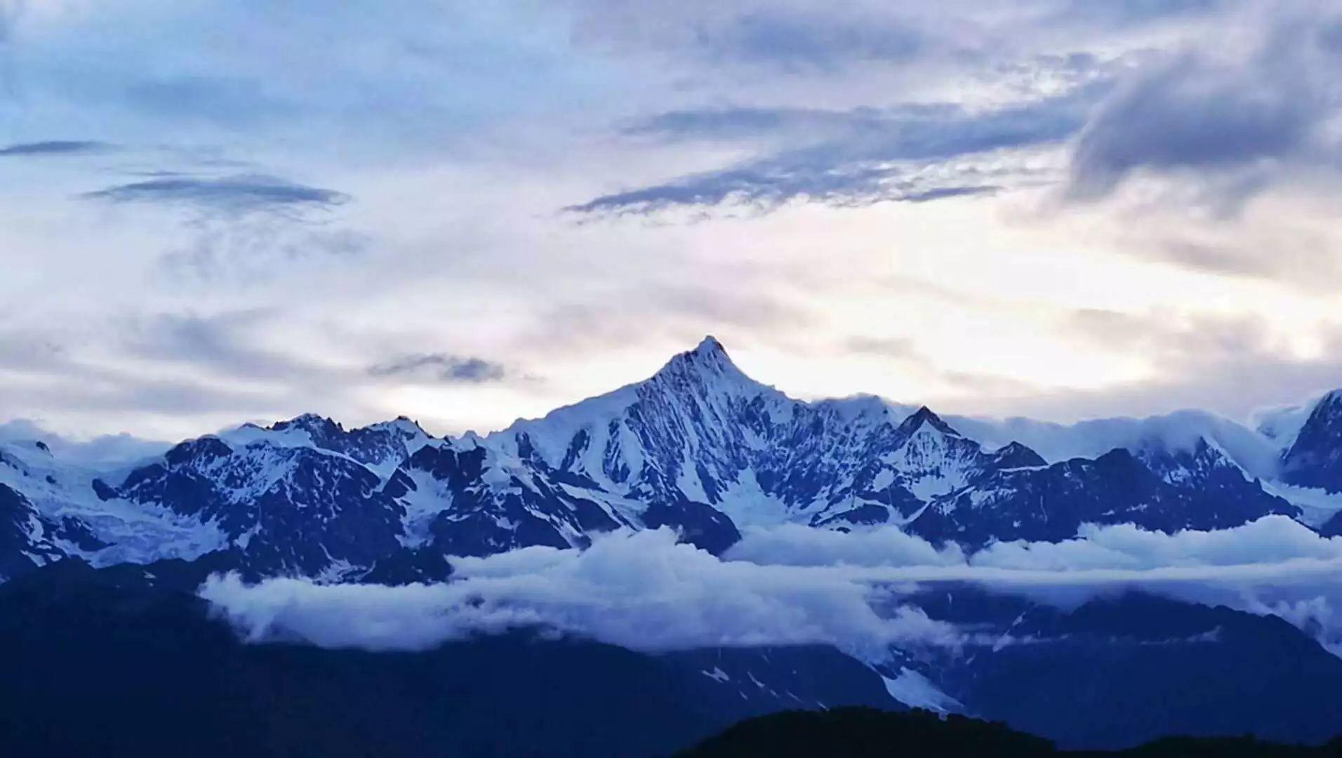 美国雪山狗粮_素力高雪山_美国最高雪山