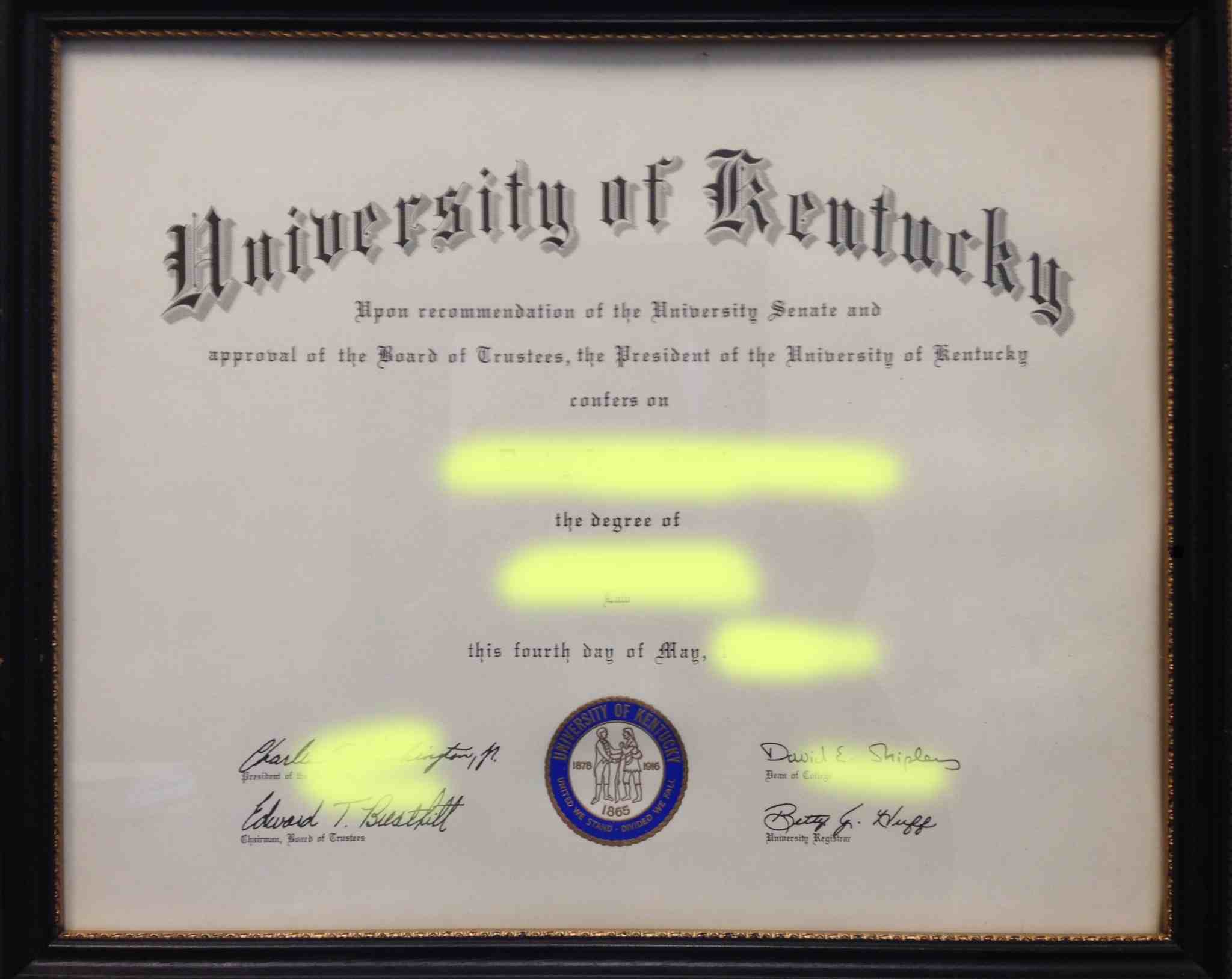 肯塔基大学毕业证书外壳展示（Presentation of Kentucky University Graduation Certificate）